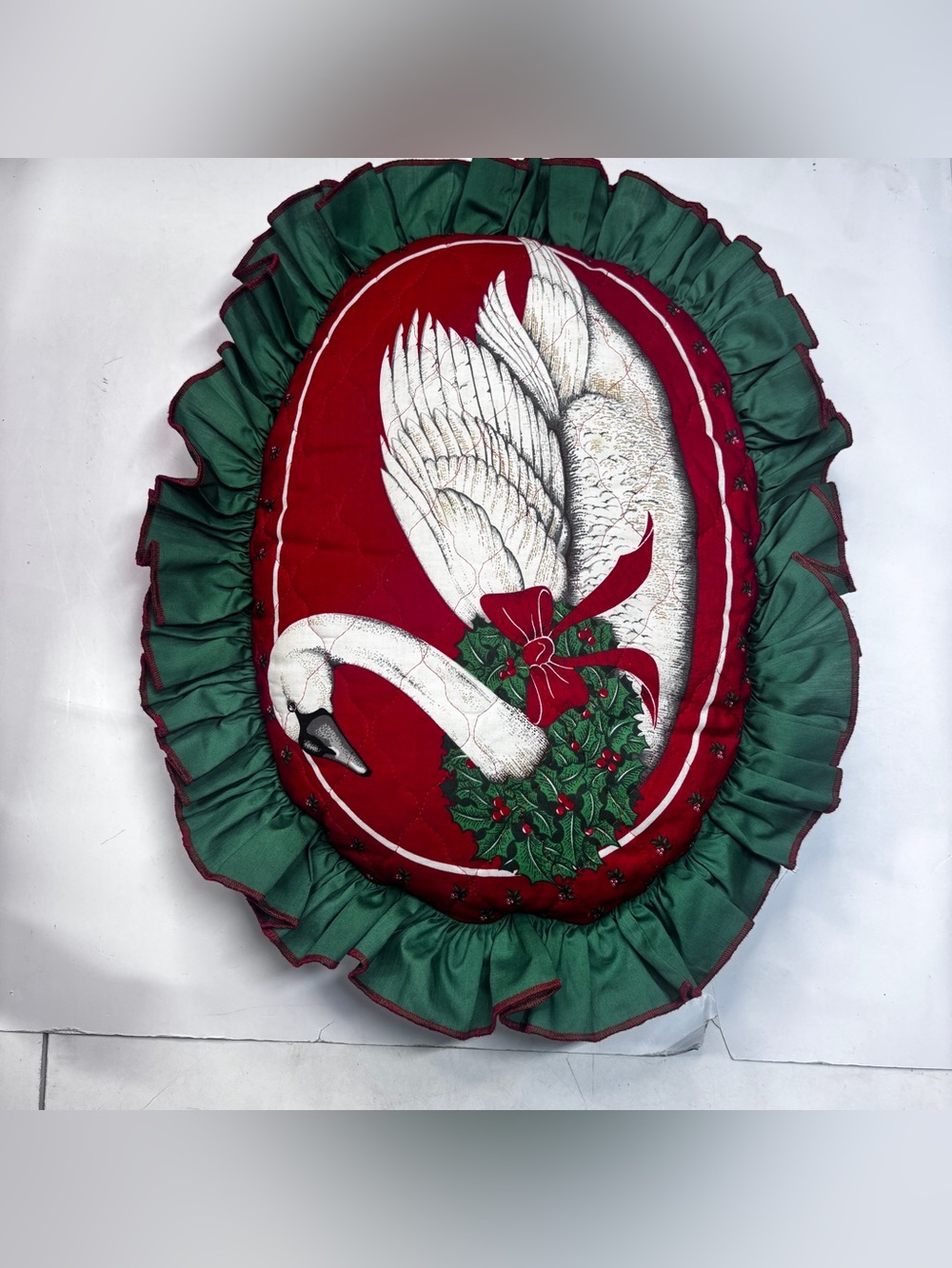 Vintage Christmas Swan Holly Wreath Toss Pillow Seasonal Grandma core Country - Picture 9 of 10